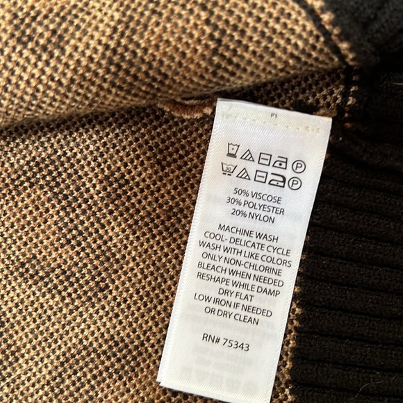 New! Tahari XS animal print open cardigan sweater. - Picture 8 of 9